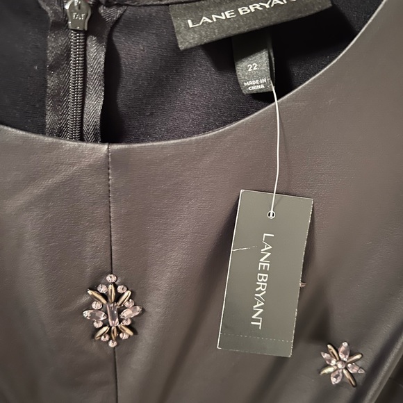 Lane Bryant Pullover Vest Like Top - 1/2 Faux Leather front with Jewels - Picture 4 of 12